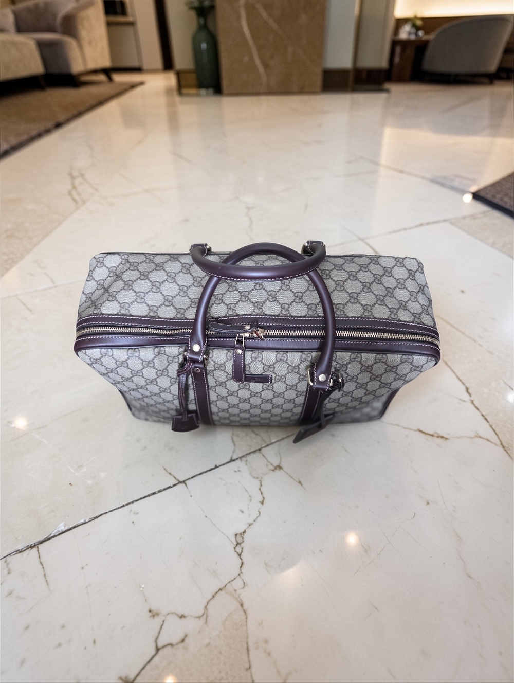 Authentic Gucci GG Supreme Travel Suitcase - Picture 4 of 14